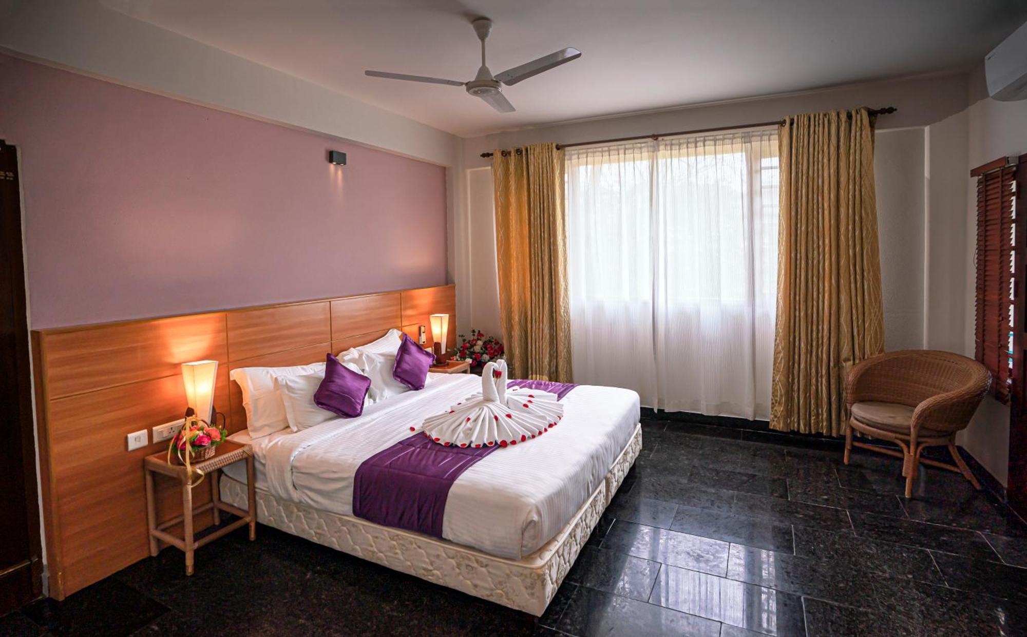 Peppervine Hotel Thekkady Quarto foto
